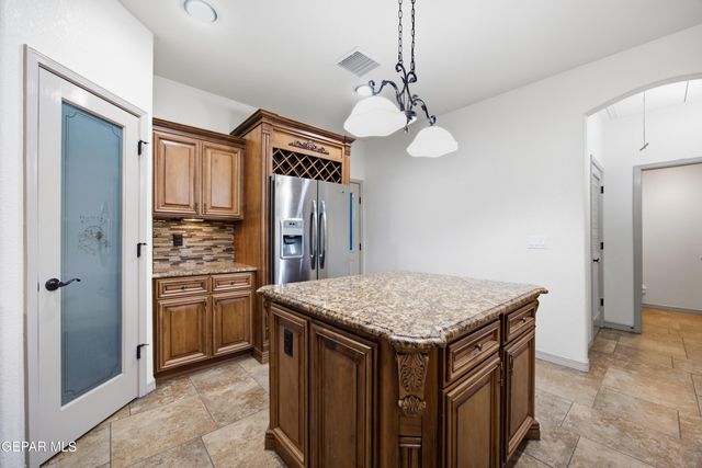 12705 COZY PRAIRIE Court, El Paso, TX 79938
