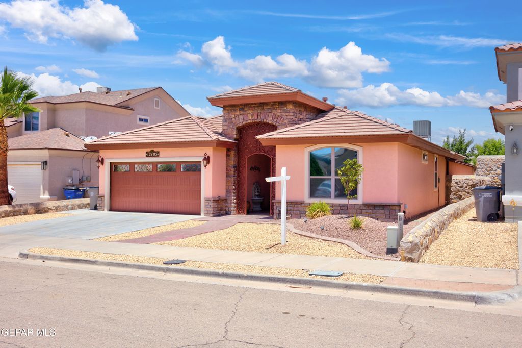 12705 COZY PRAIRIE Court, El Paso, TX 79938
