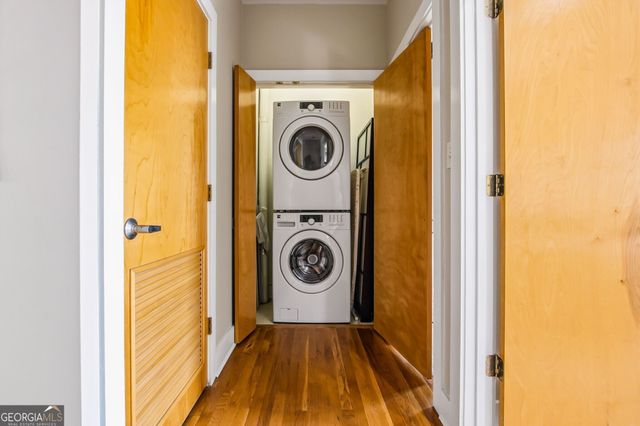 15 Waddell Street NE 303, Atlanta, GA 30307