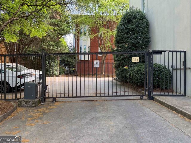 15 Waddell Street NE 303, Atlanta, GA 30307