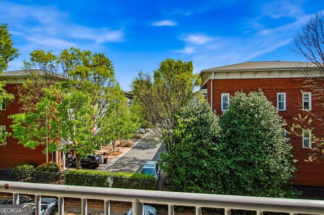 15 Waddell Street NE 303, Atlanta, GA 30307