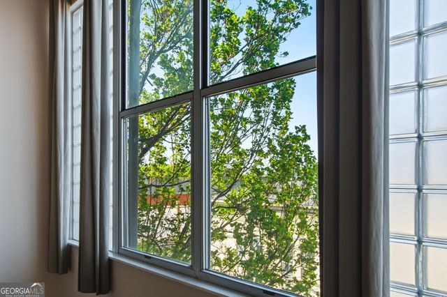 15 Waddell Street NE 303, Atlanta, GA 30307