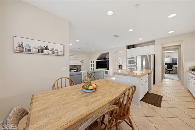 1418 Revelation Way, Redlands, CA 92374