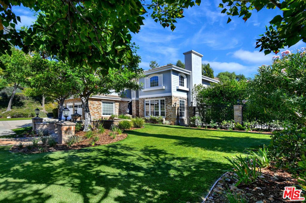 17814 Greyhawk Place, Granada Hills, CA 91344 — photo 4