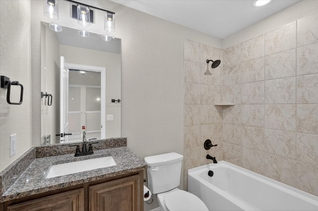 326 Atlas Cedar, Glenn Heights, TX 75154