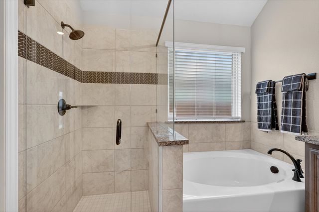 326 Atlas Cedar, Glenn Heights, TX 75154