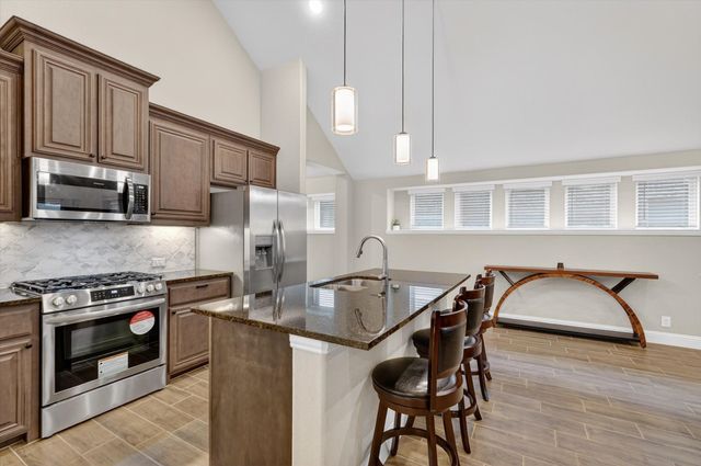 326 Atlas Cedar, Glenn Heights, TX 75154