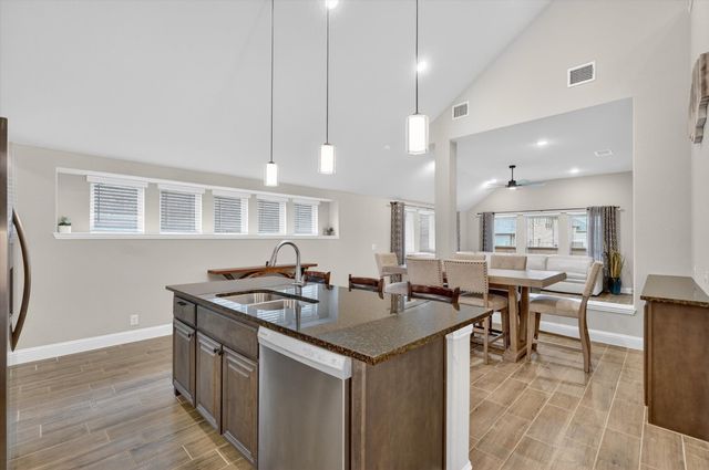 326 Atlas Cedar, Glenn Heights, TX 75154