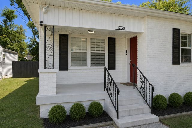 1732 21st Ave, N, Nashville, TN 37208