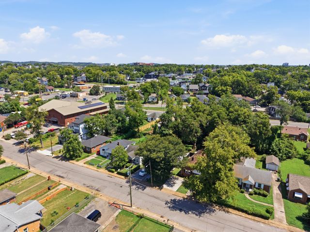 1732 21st Ave, N, Nashville, TN 37208