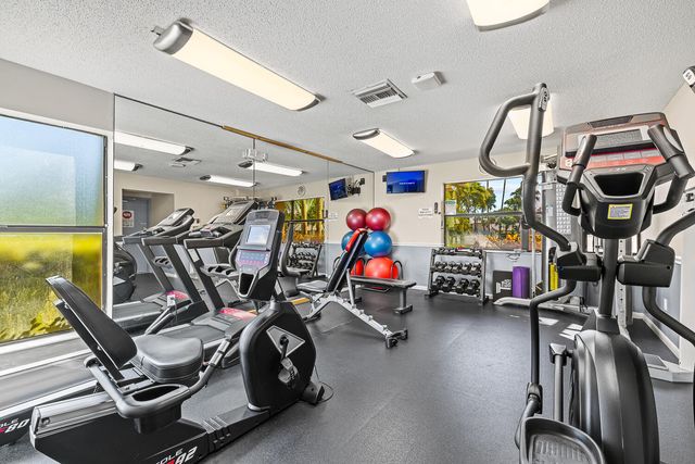 8577 Boca Glades Boulevard W D, Boca Raton, FL 33434