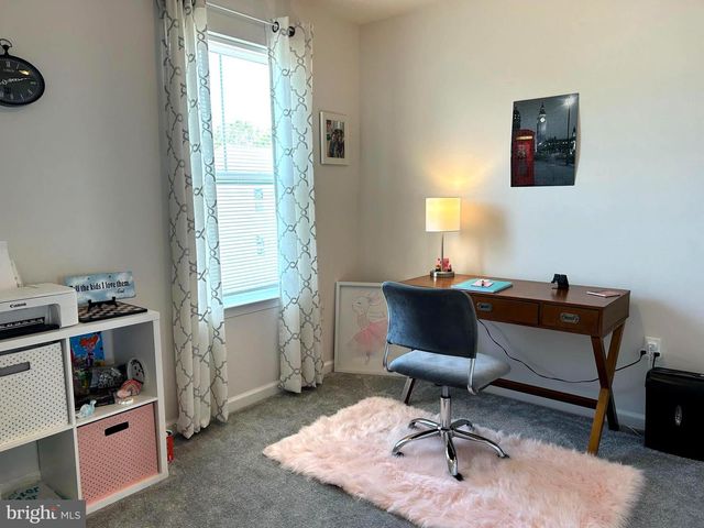 11 LANDING PL, York, PA 17408