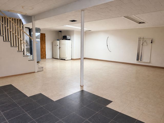 11305 Ballard Road, Woodstock, IL 60098
