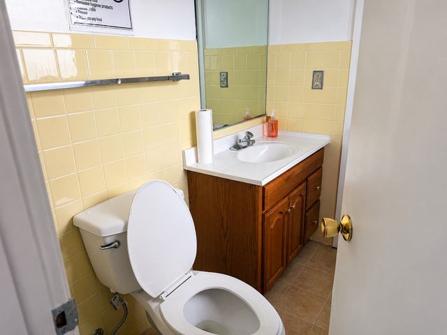 11305 Ballard Road, Woodstock, IL 60098