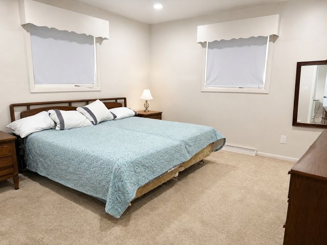 11305 Ballard Road, Woodstock, IL 60098