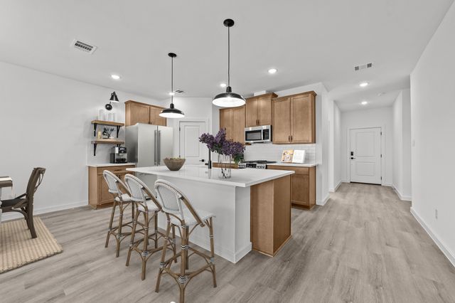 2213 Maple Ridge Drive, Van Alstyne, TX 75495