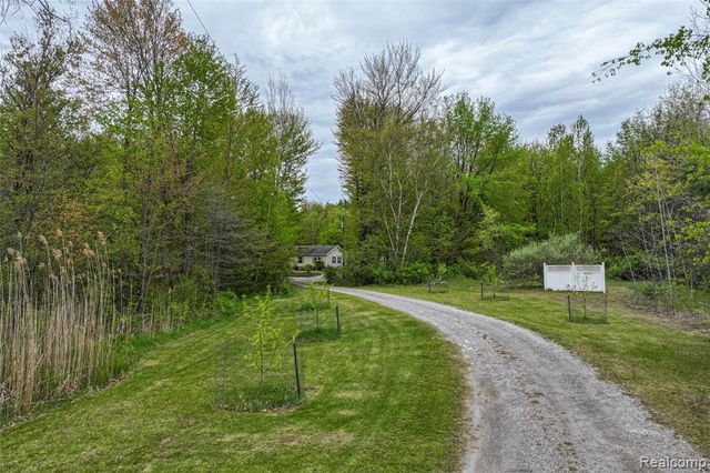 4587 Brown Road, Vassar, MI 48768