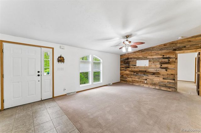 4587 Brown Road, Vassar, MI 48768