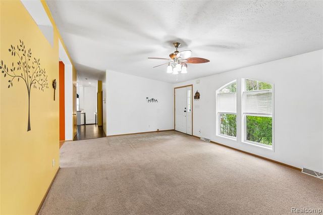 4587 Brown Road, Vassar, MI 48768