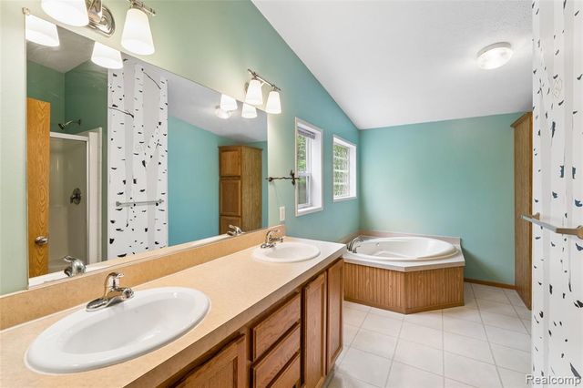 4587 Brown Road, Vassar, MI 48768