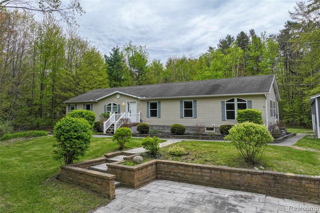 4587 Brown Road, Vassar, MI 48768