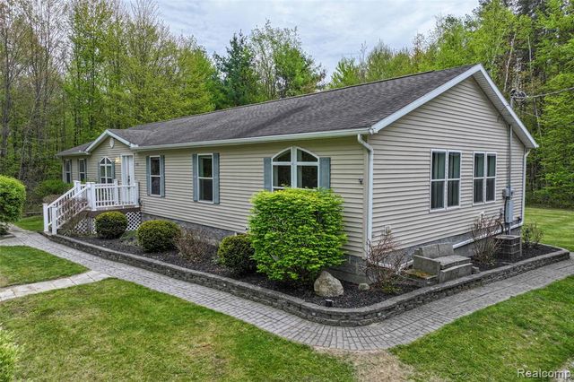 4587 Brown Road, Vassar, MI 48768