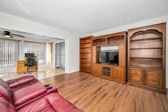 128 STAFFORD DRIVE, Palm Harbor, FL 34684