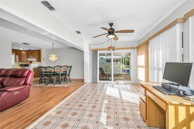 128 STAFFORD DRIVE, Palm Harbor, FL 34684