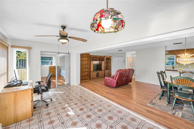 128 STAFFORD DRIVE, Palm Harbor, FL 34684