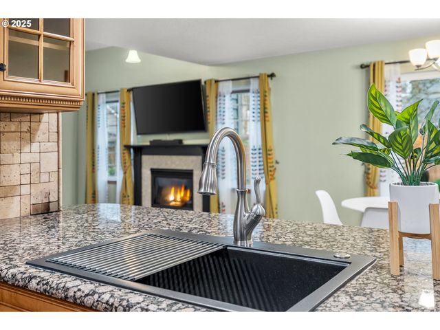 17880 Sw 115TH Ave, Tualatin, OR 97062