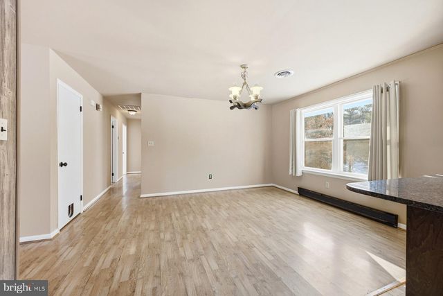 5884 WOODBINE RD, Woodbine, MD 21797