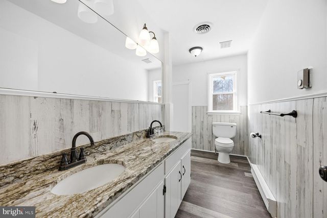 5884 WOODBINE RD, Woodbine, MD 21797