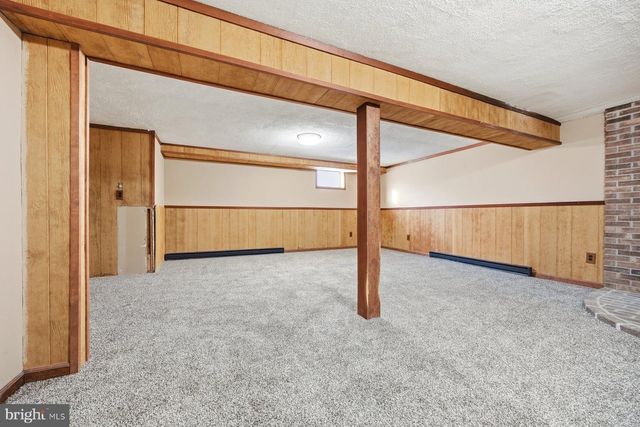 5884 WOODBINE RD, Woodbine, MD 21797