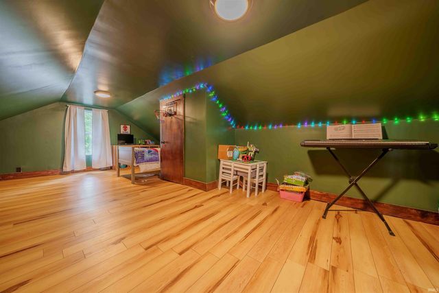 2220 N HUNTINGTON Road, Marion, IN 46952