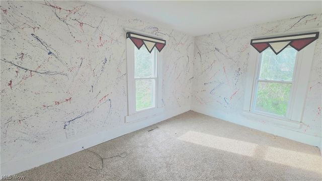 104 W Spring Street, Marietta, OH 45750