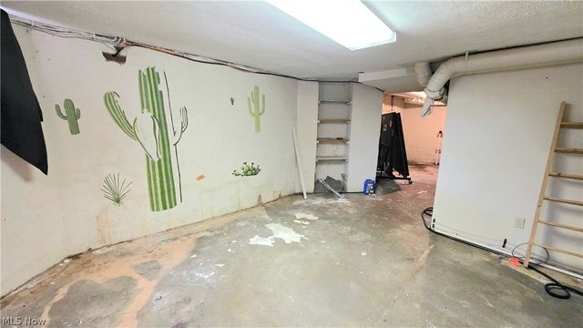 104 W Spring Street, Marietta, OH 45750