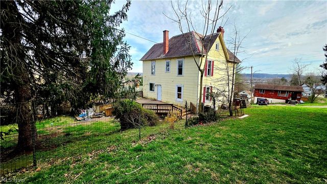 104 W Spring Street, Marietta, OH 45750