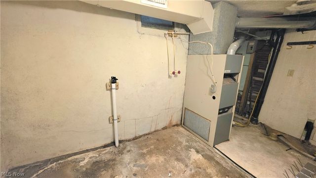 104 W Spring Street, Marietta, OH 45750