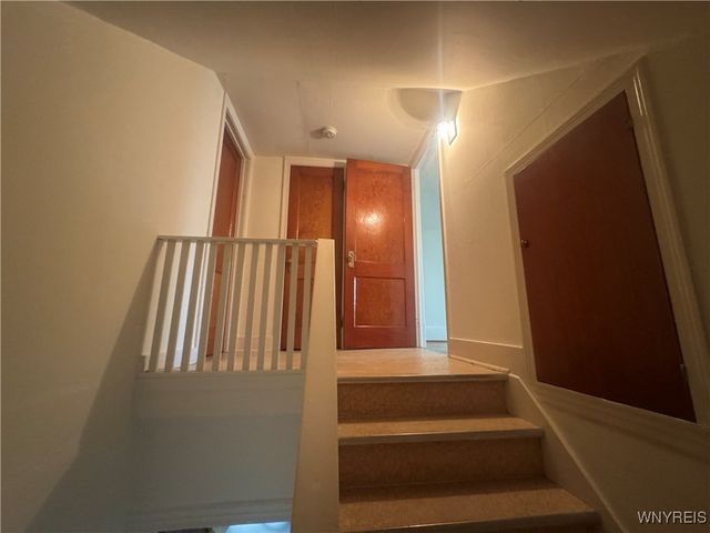 40 Hedwig Avenue, Cheektowaga, NY 14211