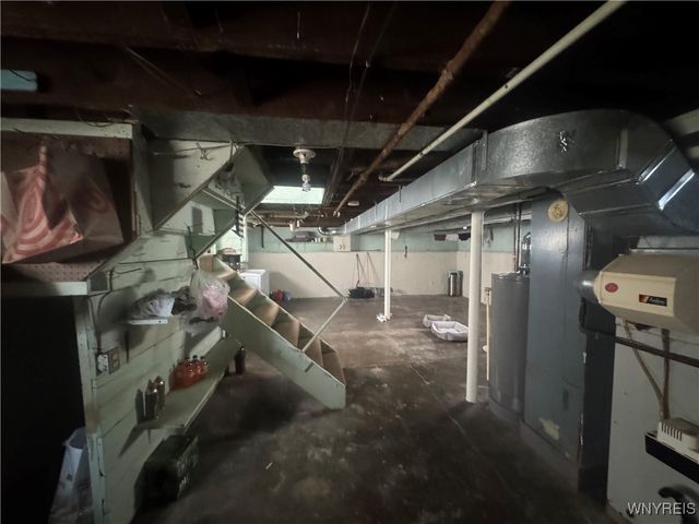 40 Hedwig Avenue, Cheektowaga, NY 14211