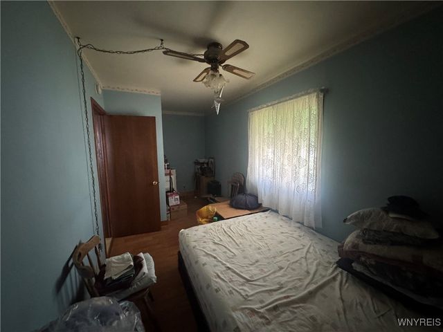 40 Hedwig Avenue, Cheektowaga, NY 14211