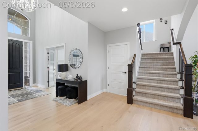49658 Monarch Drive, Macomb Township, MI 48044