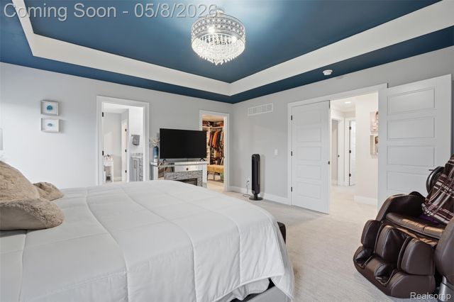 49658 Monarch Drive, Macomb Township, MI 48044