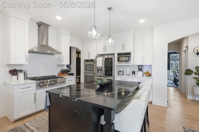 49658 Monarch Drive, Macomb Township, MI 48044