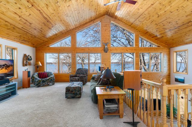 7240 107th Avenue, Clear Lake, MN 55319