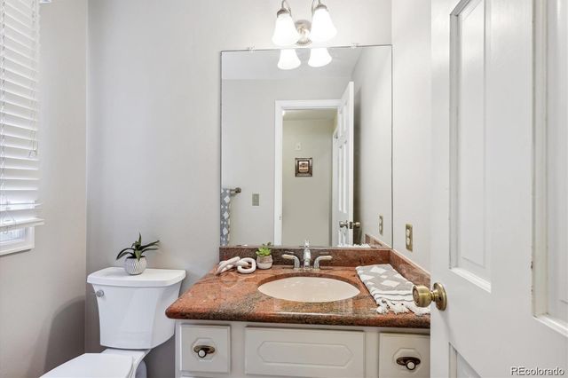 6140 W Evans Place, Lakewood, CO 80227