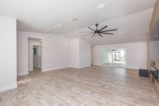 306 BUTTONWOOD LANE, Largo, FL 33770