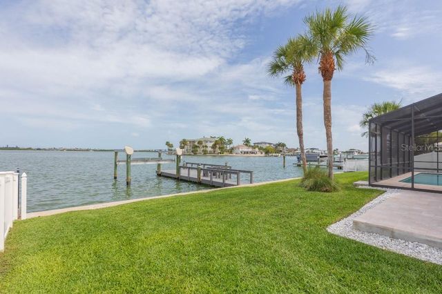 306 BUTTONWOOD LANE, Largo, FL 33770