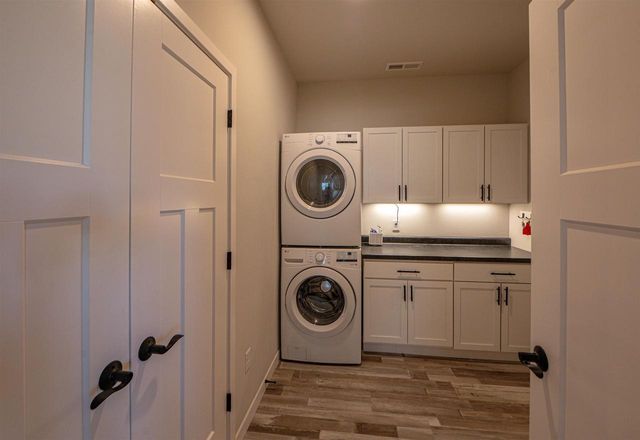 357 Isham Street, Stoughton, WI 53839