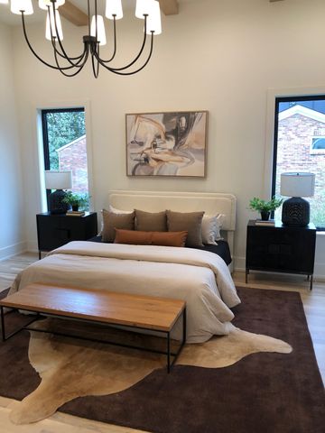 3806 Harding Pl, Nashville, TN 37215